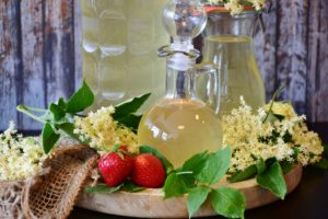 botanical cocktails for a garden party